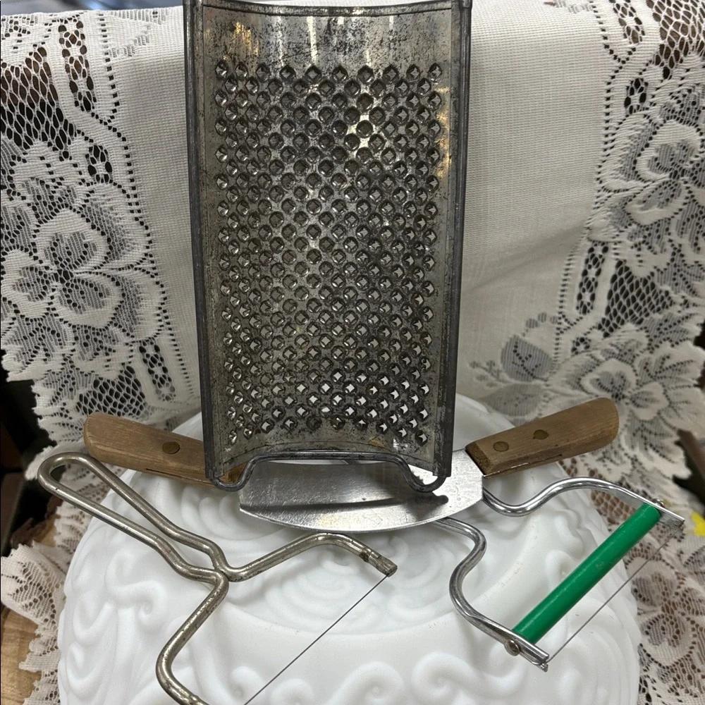 Vintage Metal Grater and cheese cutters